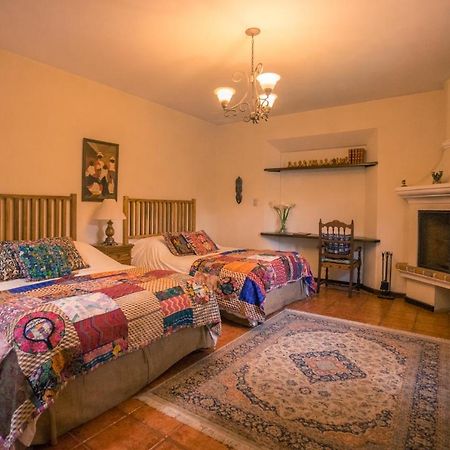 Hotel Sor Juana Antigua Екстериор снимка