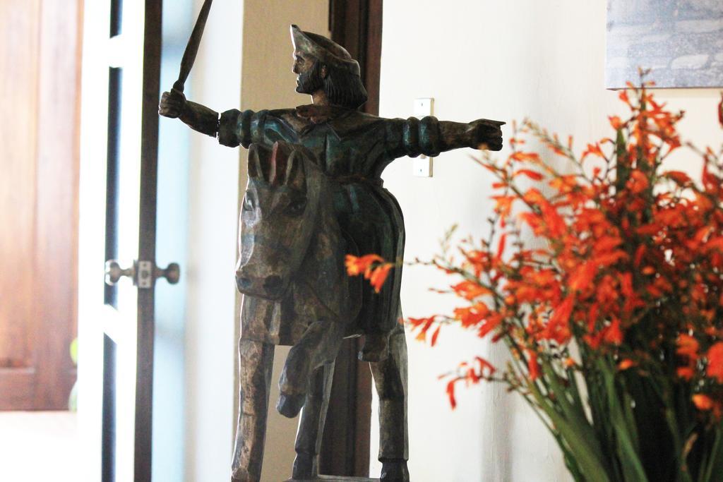 Hotel Sor Juana Antigua Екстериор снимка