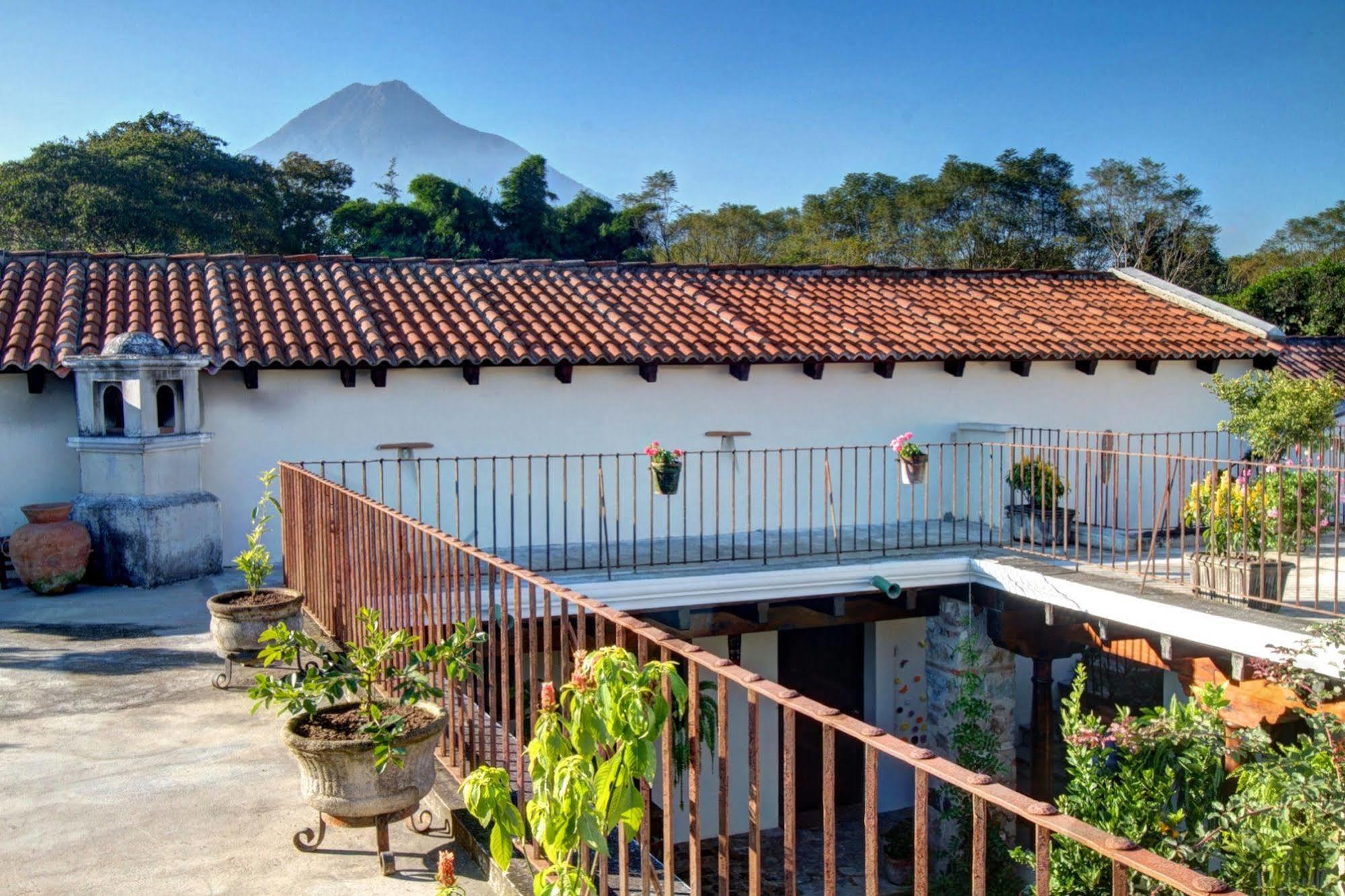 Hotel Sor Juana Antigua Екстериор снимка