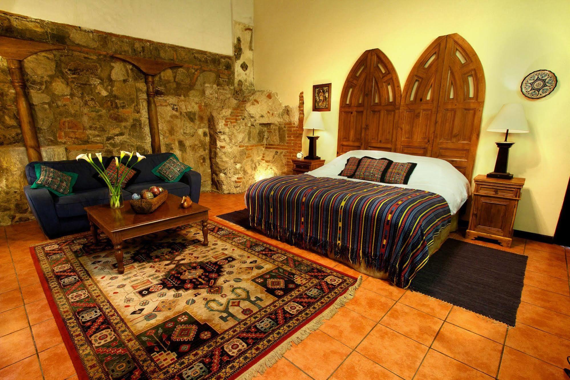 Hotel Sor Juana Antigua Екстериор снимка