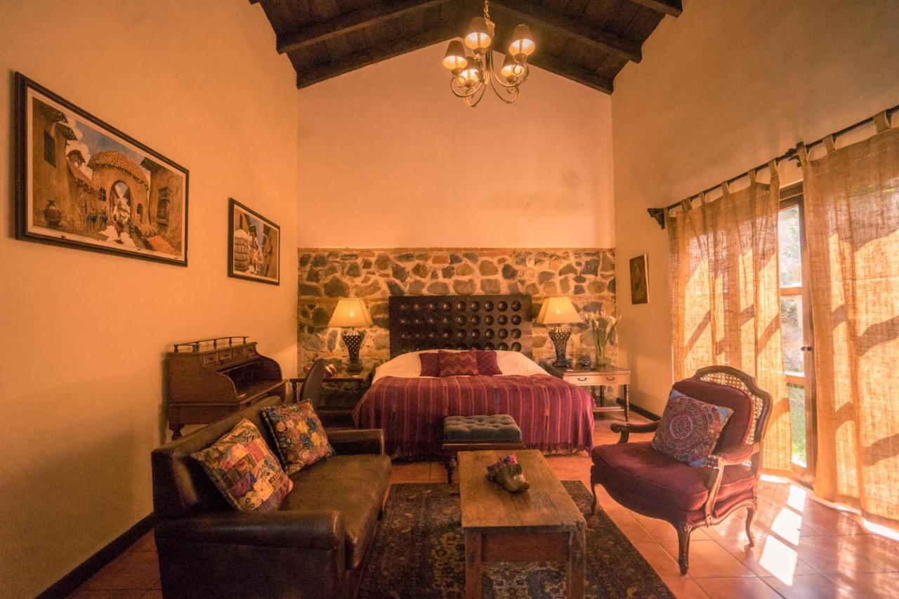 Hotel Sor Juana Antigua Екстериор снимка