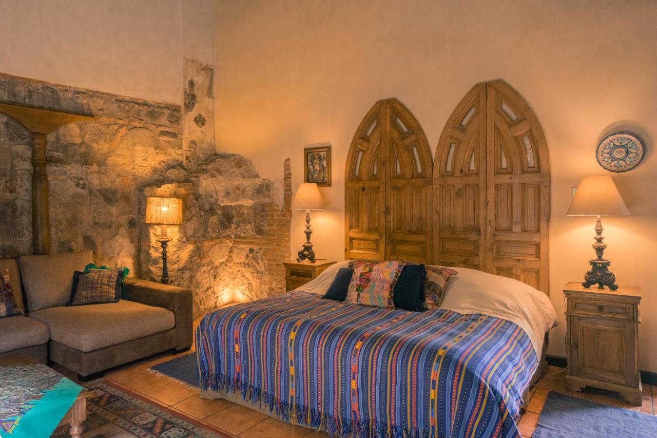 Hotel Sor Juana Antigua Екстериор снимка